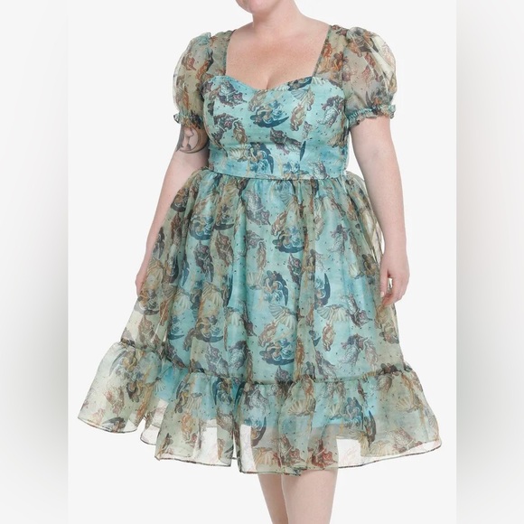 Hot Topic Dresses & Skirts - Sweet Society Birth of Venus dress